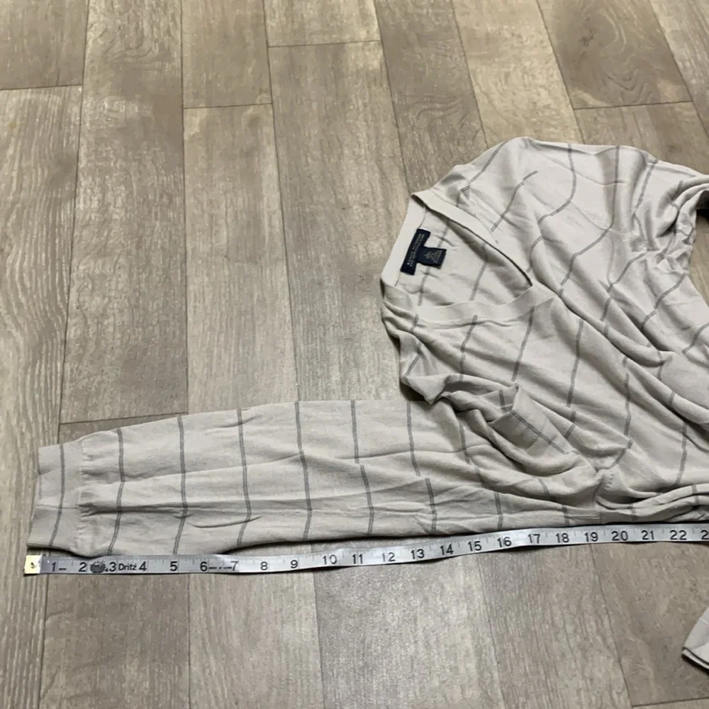 Banana‎ Republic Cashmere Silk Blend V-Neck Stripe Lightweight Pullover Sweater
